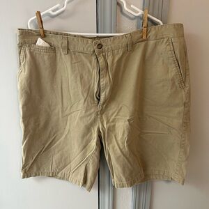 St John’s Bay size 42 shorts